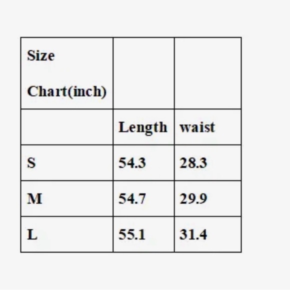 Chic Cream Maxi Dress with Ruffle Details - Picture 3 of 5